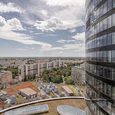 Rentplanet - Apartament Sky Tower Wroclaw Ngoại thất bức ảnh