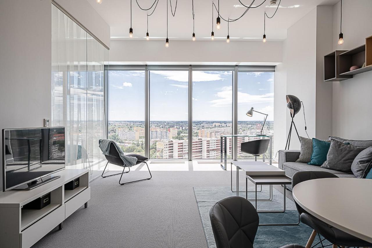 Rentplanet - Apartament Sky Tower Wroclaw Ngoại thất bức ảnh